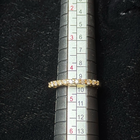 14K YG DIAMOND RING - Picture 11 of 14